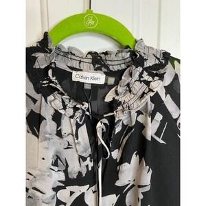 Calvin Klein Women's Printed Chiffon Peasant Blouse Sz Medium Black/White